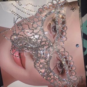 Crystal Mask